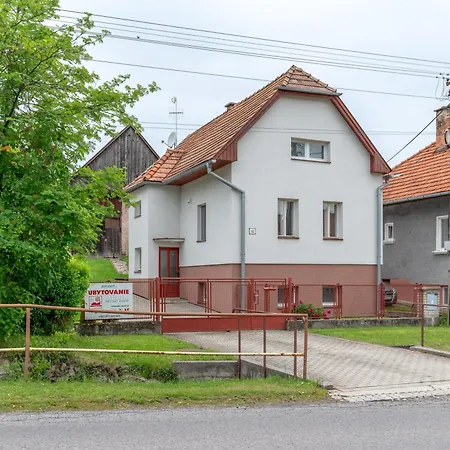 House Maria Dom wakacyjny Závažná Poruba